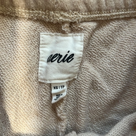 Cream Aerie On My Way! High Waisted Short - Picture 3 of 4